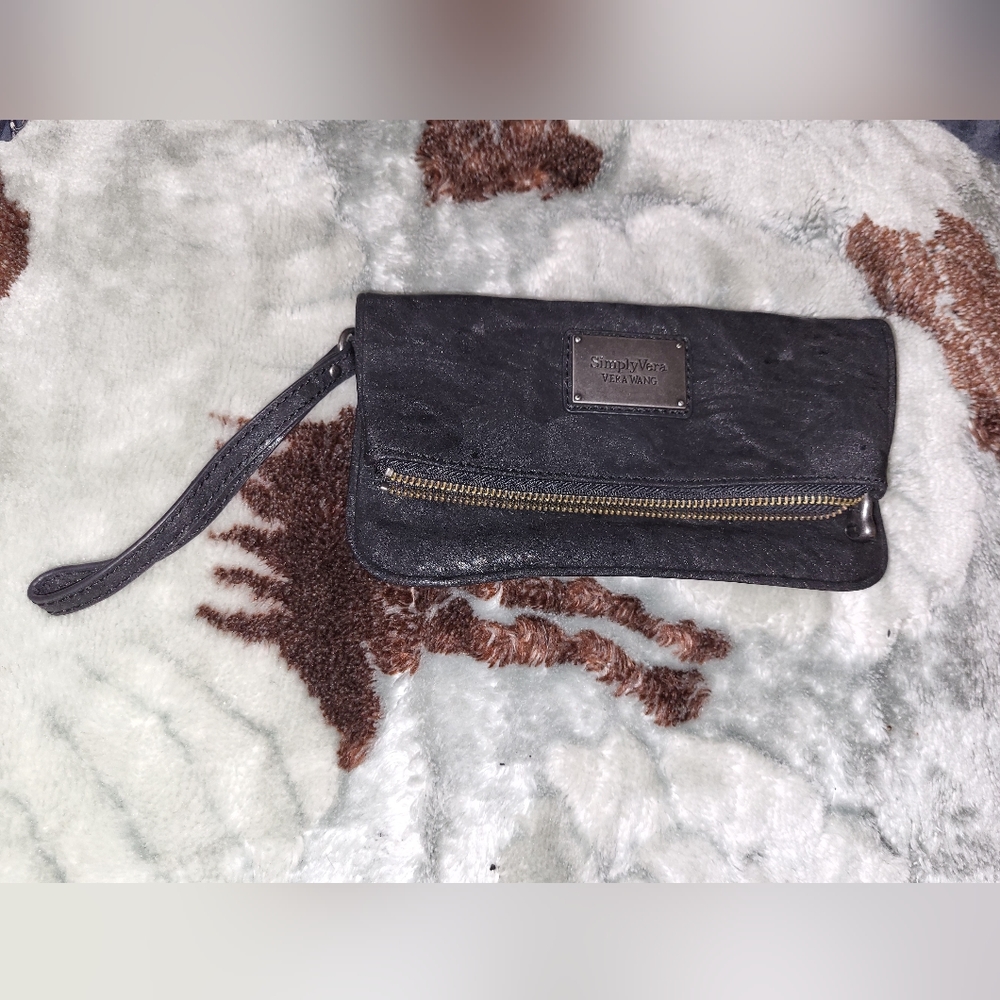 Simply Vera clutch